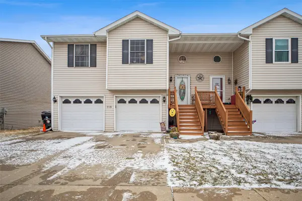 715 SE Kensington Road, Ankeny, IA 50021