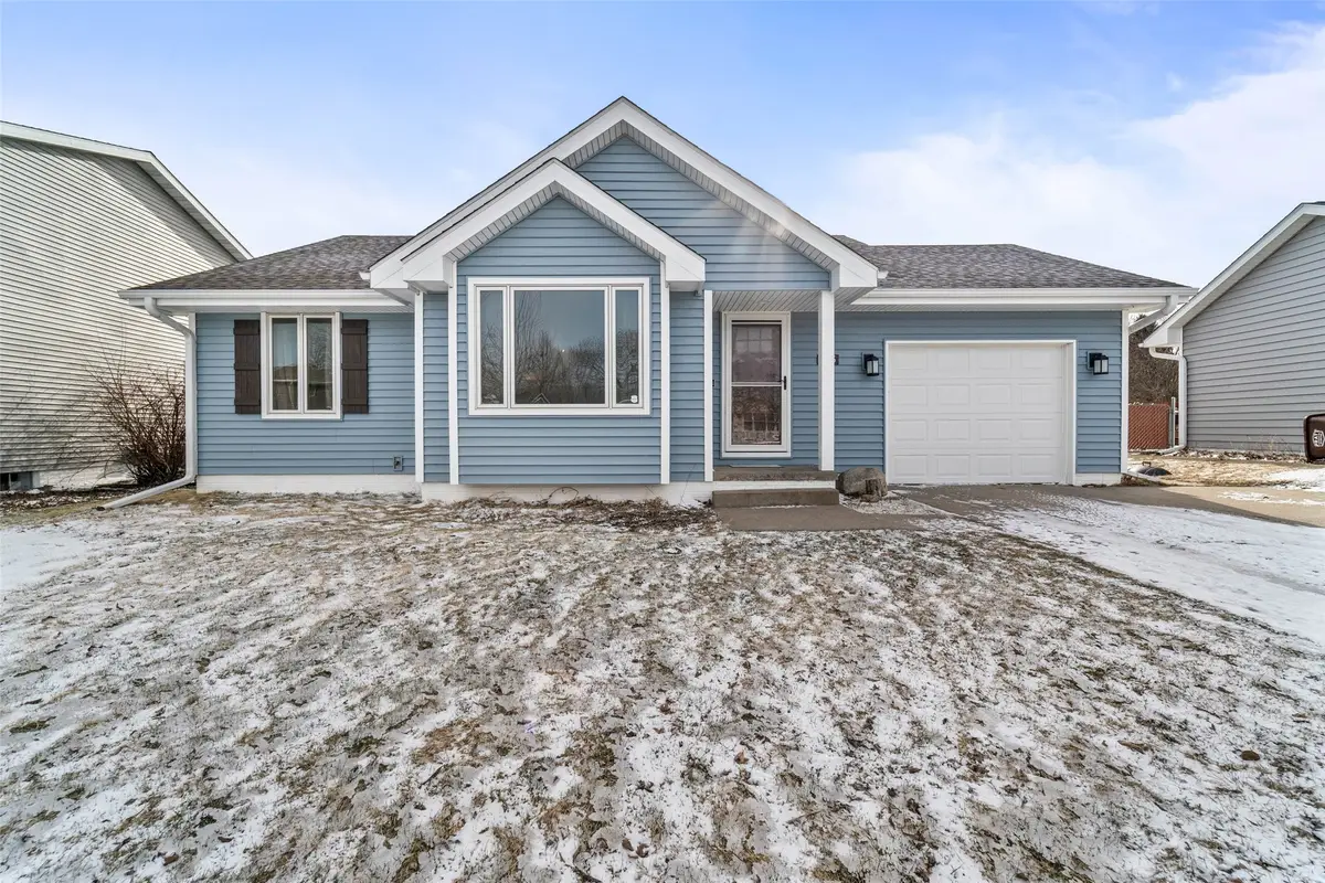 713 S 13th Street, Nevada, IA 50201 - #1