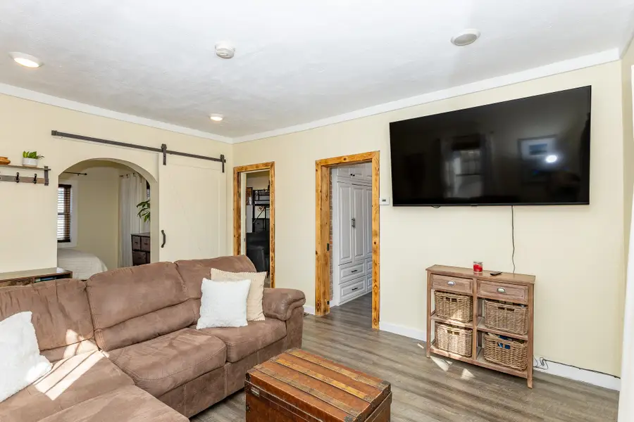 445 Laurel Street, Waukee, IA 50263 - #3