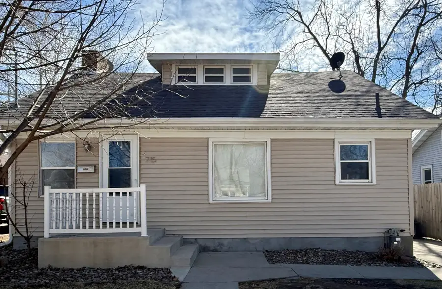 715 Boyd Street, Des Moines, IA 50316 - #2