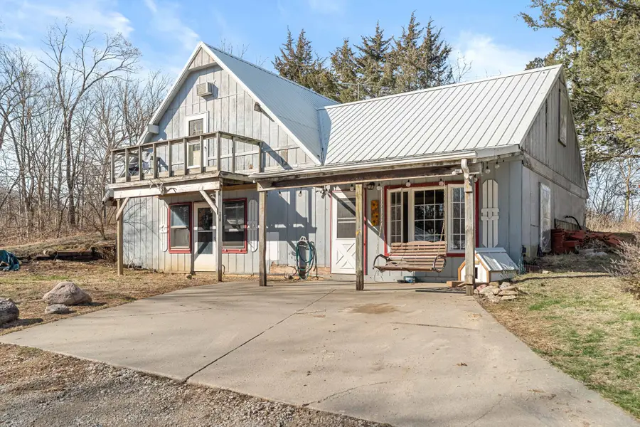 28609 & 28611 Amarillo Avenue, Linden, IA 50146 - #2