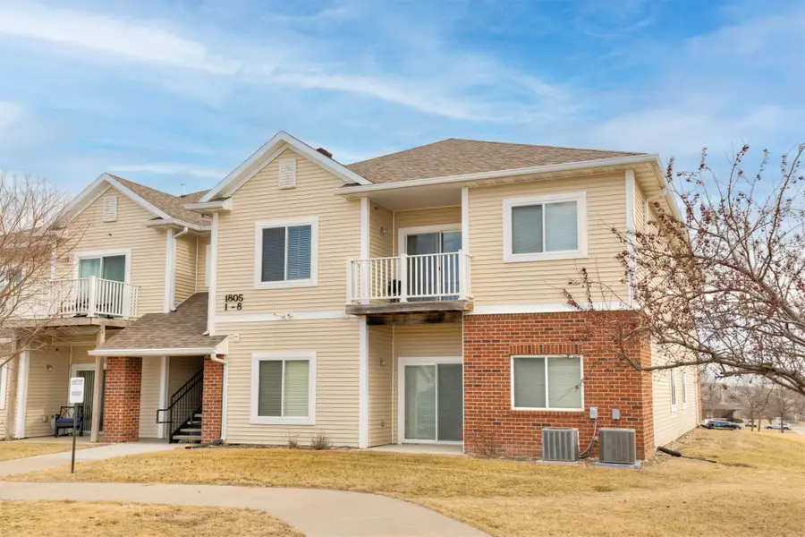 1805 SW White Birch Circle #6, Ankeny, IA 50023 - #2