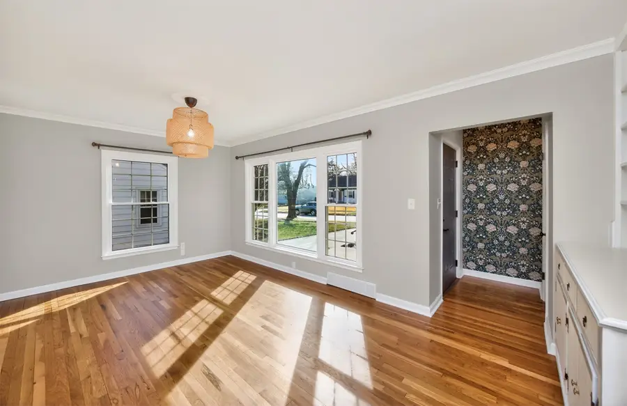 1421 57th Street, Des Moines, IA 50311 - #2