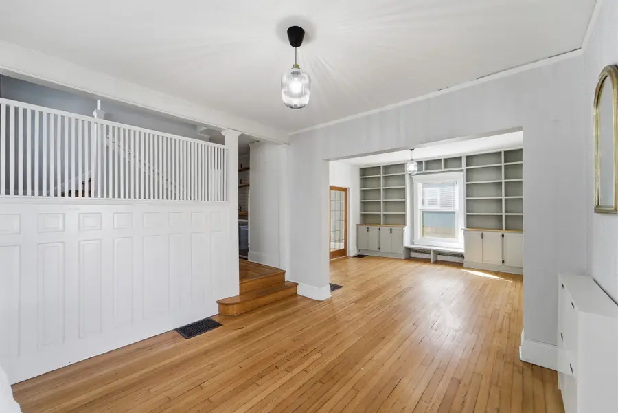 1121 26th Street, Des Moines, IA 50311 - #3