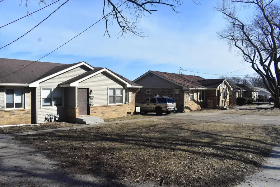 2719 Boston Avenue, Des Moines, IA 50310 - #2