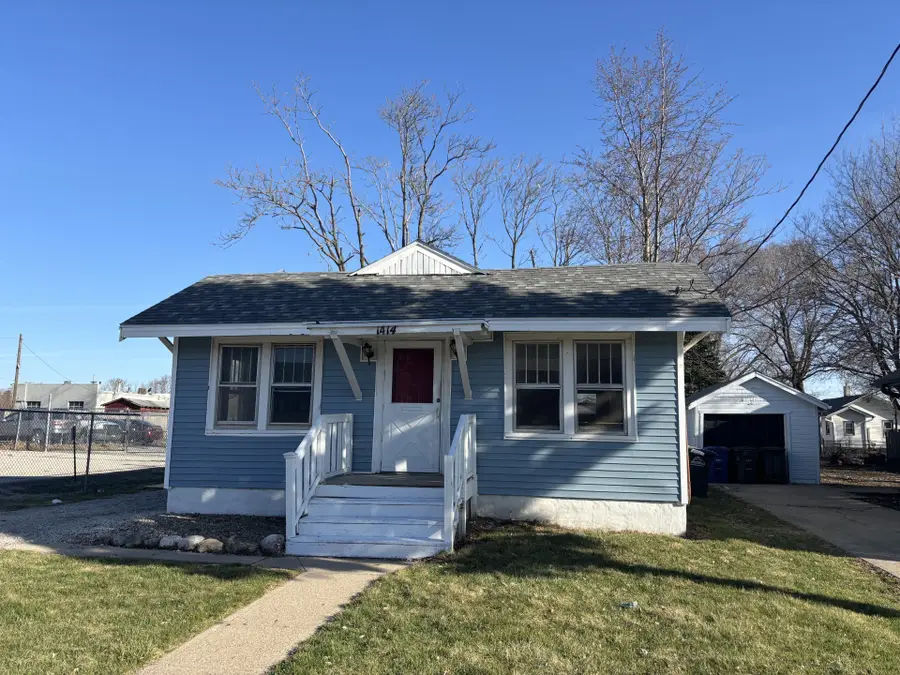 1414 Hull Avenue, Des Moines, IA 50316 - #2