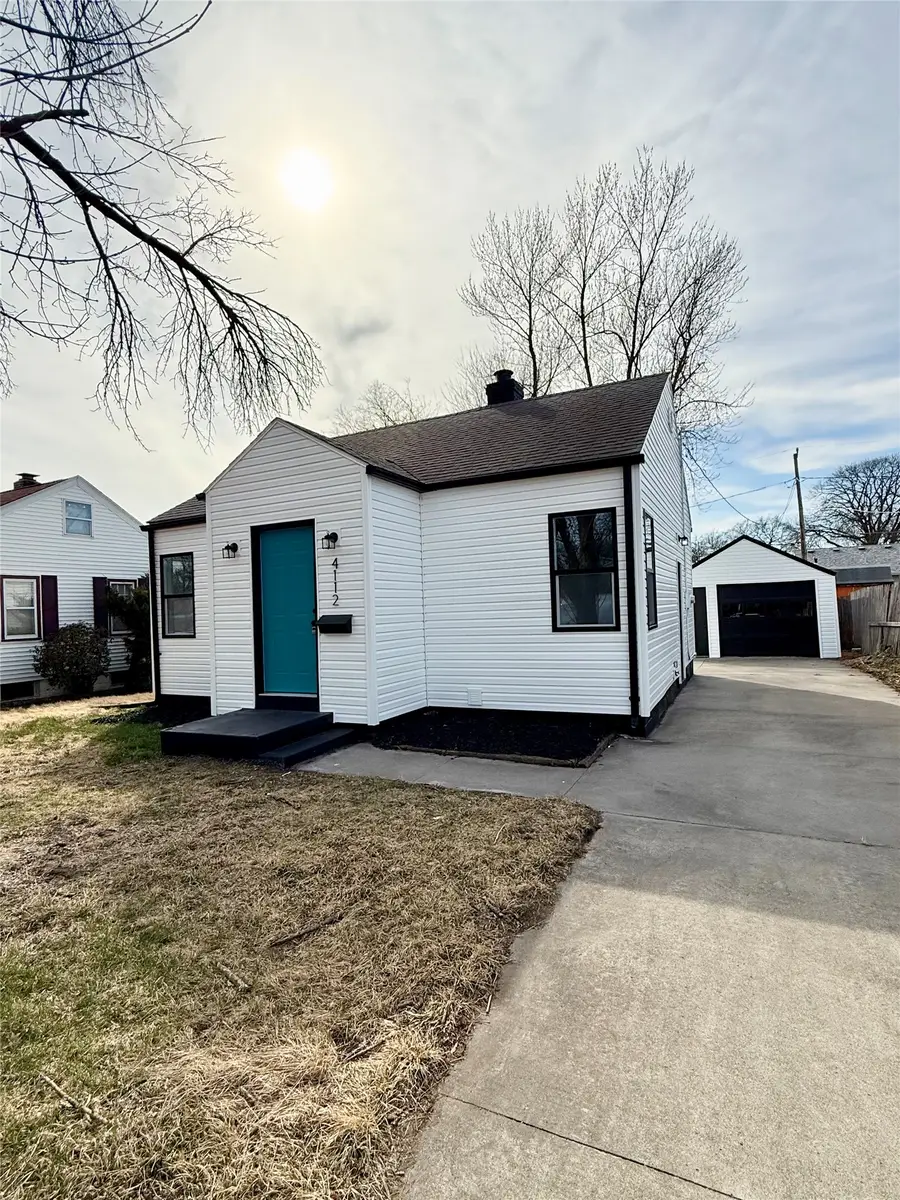4112 Oxford Street, Des Moines, IA 50313 - #2