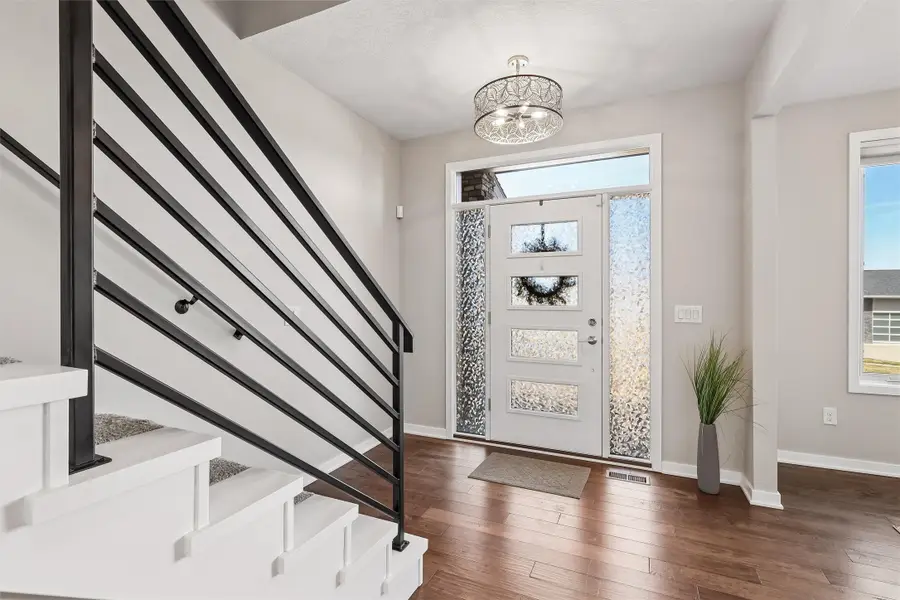 640 Daybreak Drive, Waukee, IA 50263 - #2