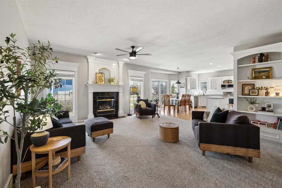 2305 NE Hanover Court, Ankeny, IA 50021 - #3