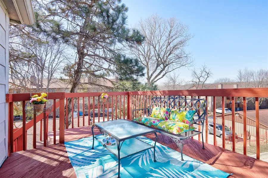 8178 Dellwood Drive, Urbandale, IA 50322 - #3