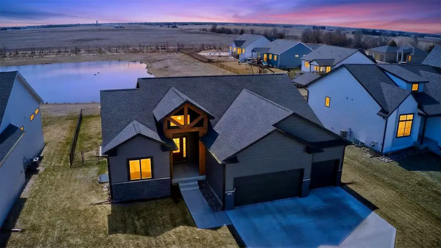 334 Cedar Drive, Gilbert, IA 50105 - #2