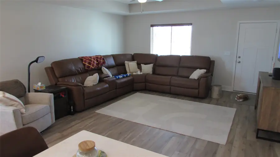 1608 Justice Way, Knoxville, IA 50138 - #2