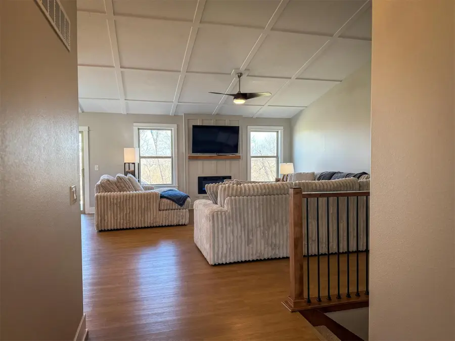 605 E Vista Lake Avenue, Polk City, IA 50226 - #3