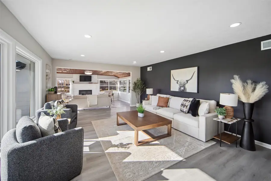 1028 28th Street, West Des Moines, IA 50266 - #3