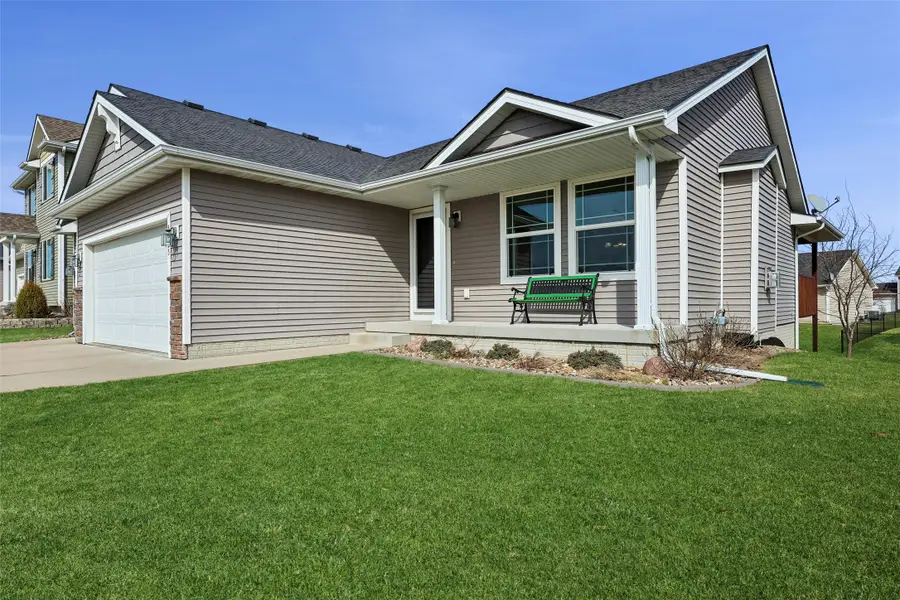 4725 NE Innsbruck Drive, Ankeny, IA 50021 - #3