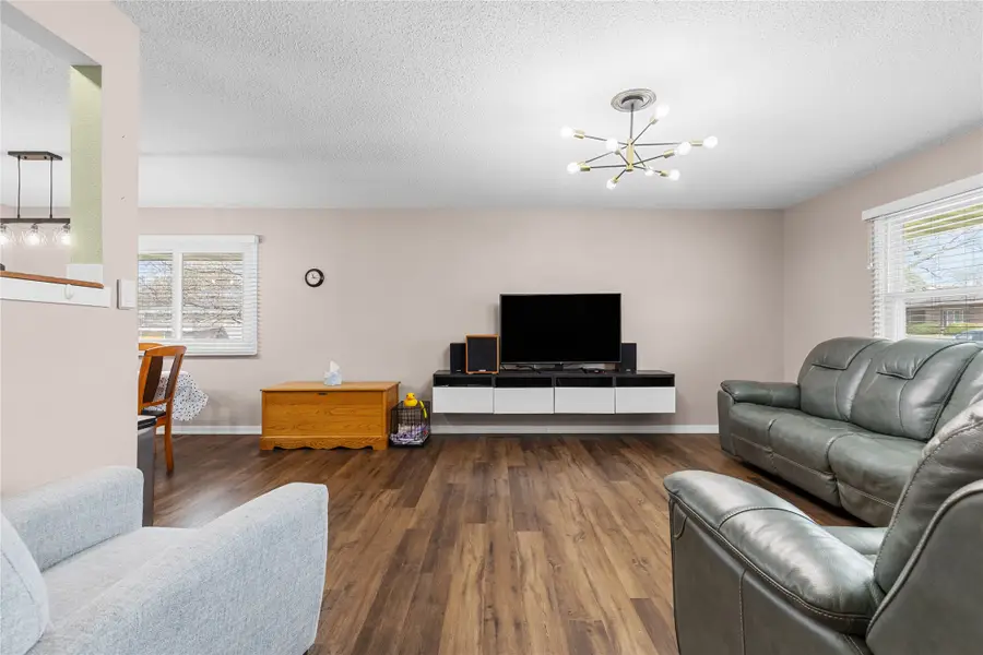 601 N 12th Street, Indianola, IA 50125 - #3