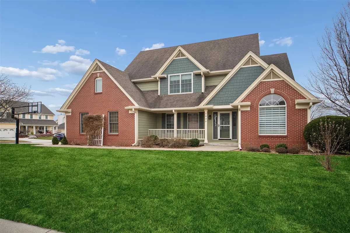 5820 Beechtree Drive, West Des Moines, IA 50266 - #1