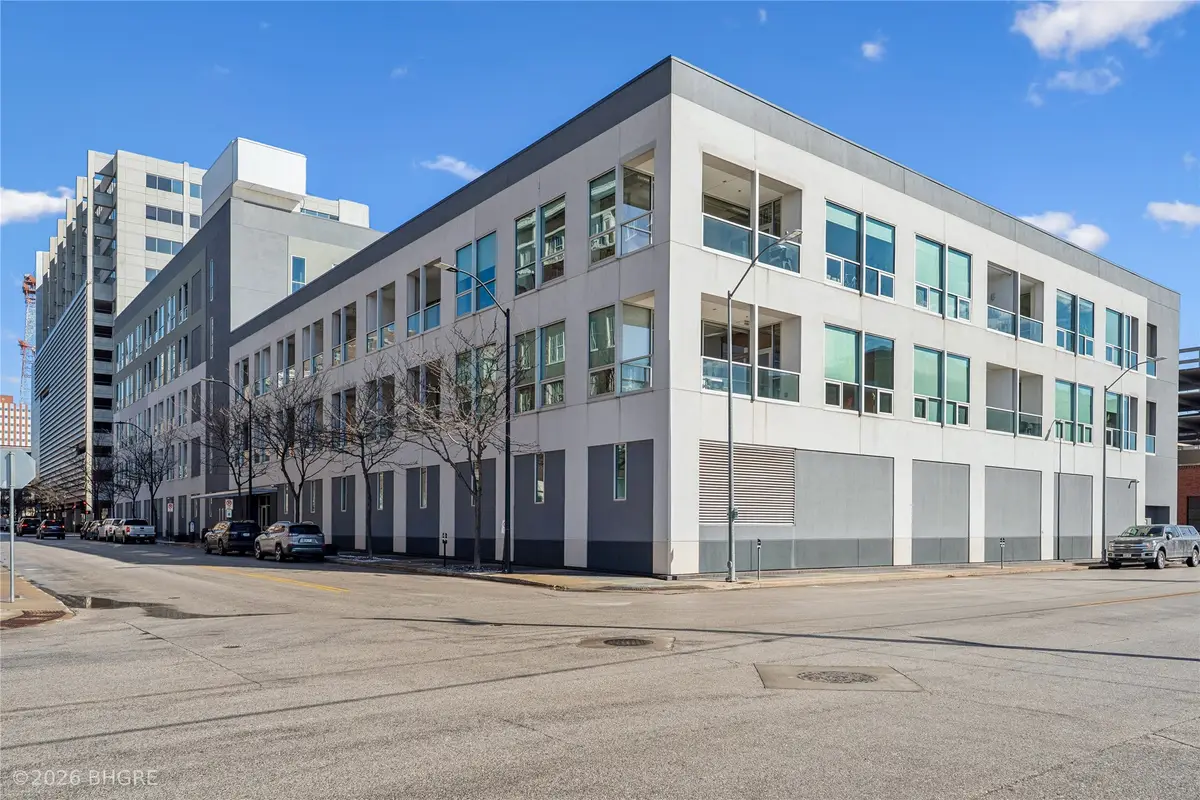 111 10th Street #302, Des Moines, IA 50309 - #1