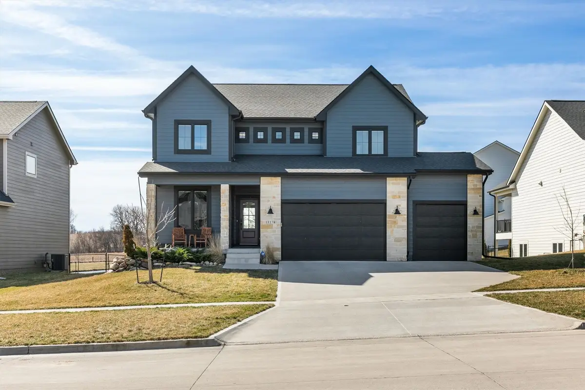 11174 Westport Drive, West Des Moines, IA 50266 - #1