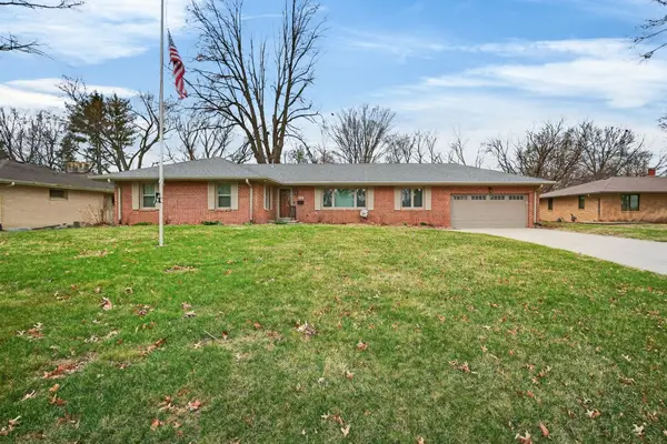 1030 7th Street, West Des Moines, IA 50265