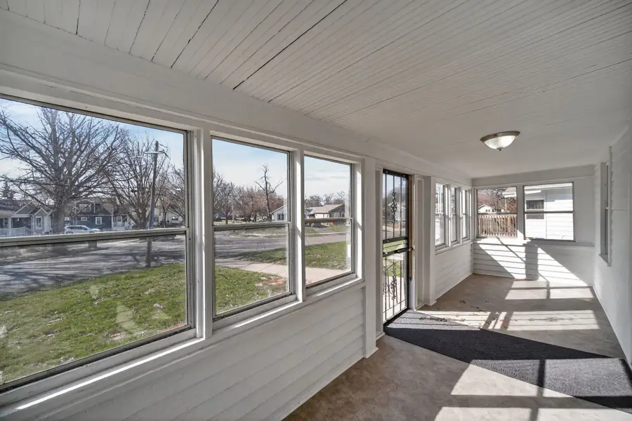 1602 Wilson Avenue, Des Moines, IA 50316 - #3