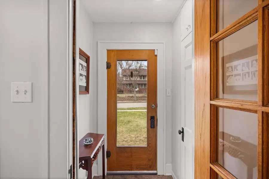 1505 43rd Street, Des Moines, IA 50311 - #3