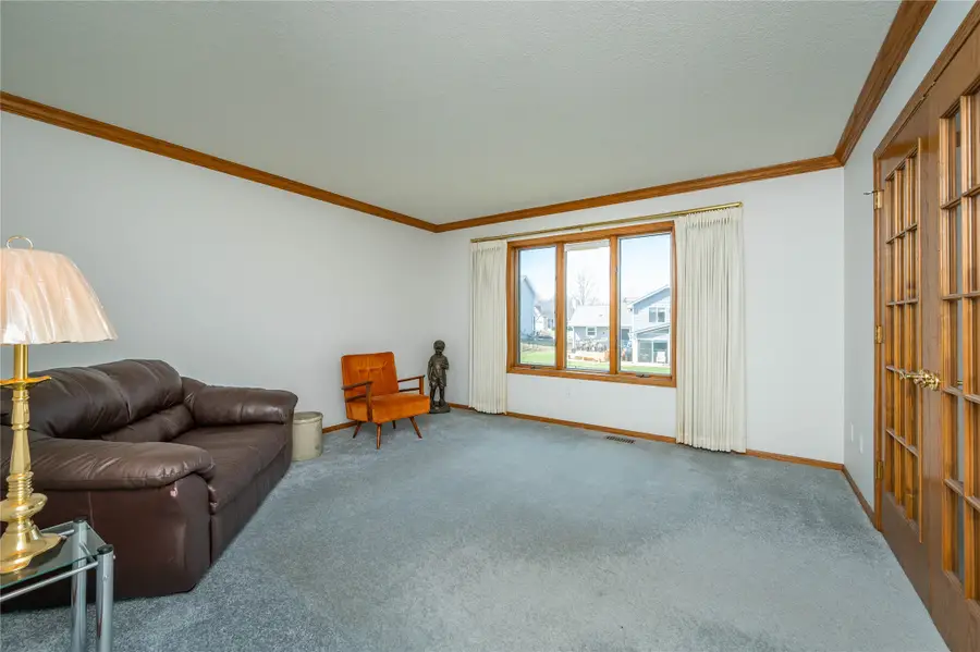 4514 47th Street, Des Moines, IA 50310 - #3