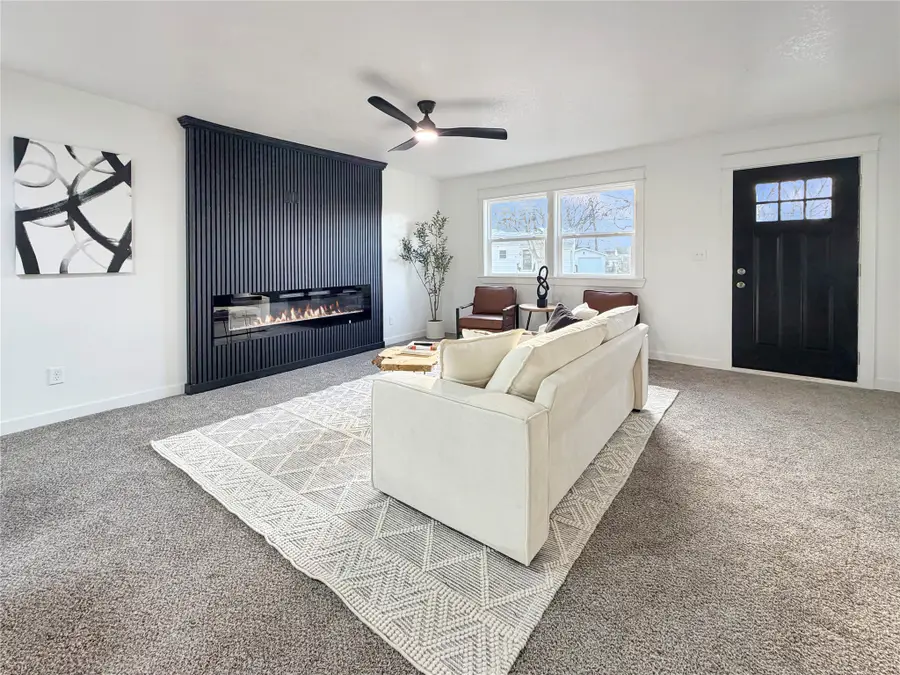 5820 Francis Avenue, Des Moines, IA 50322 - #2