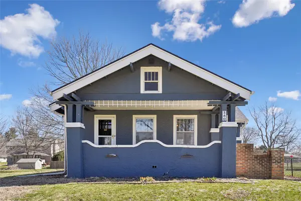 340 NE Cherry Avenue, Earlham, IA 50072