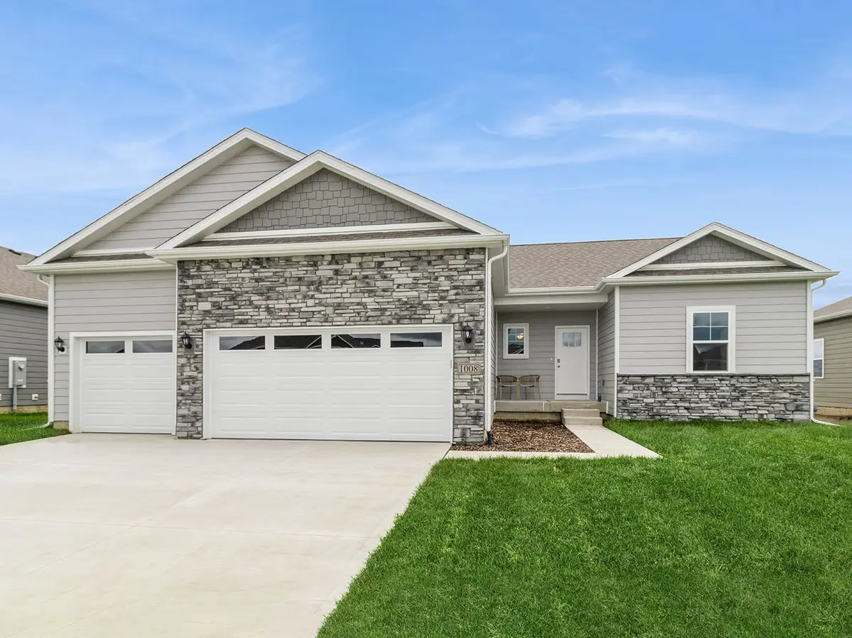 6607 Lake Ridge Avenue, Des Moines, IA 50320 - #1