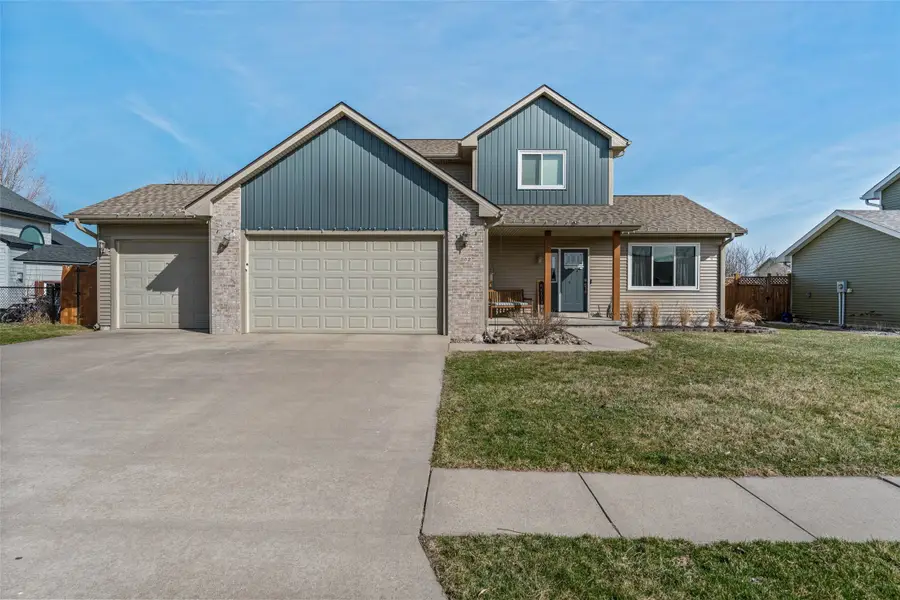 302 Upstill Street, Gilbert, IA 50105 - #2