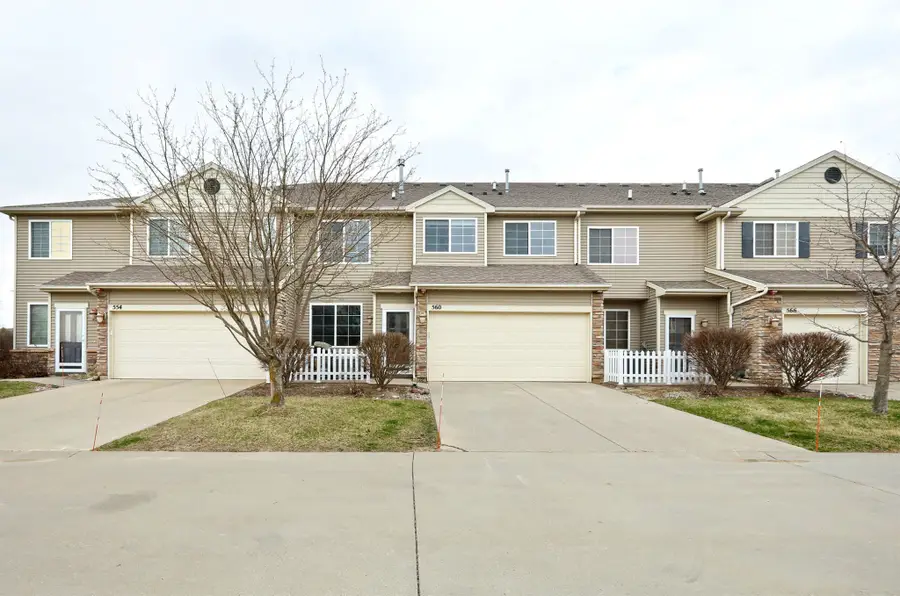 560 85th Street, West Des Moines, IA 50266 - #2