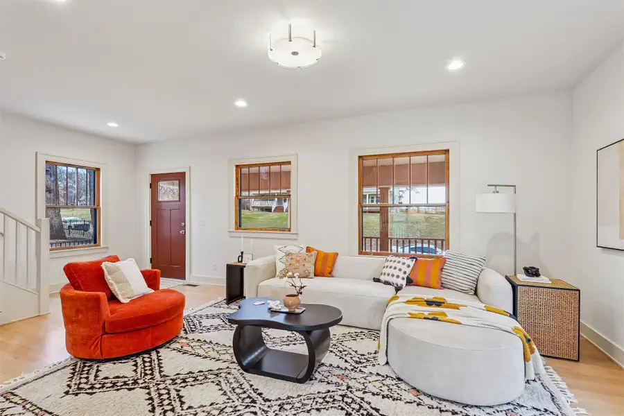 1010 24th Street, Des Moines, IA 50311 - #3