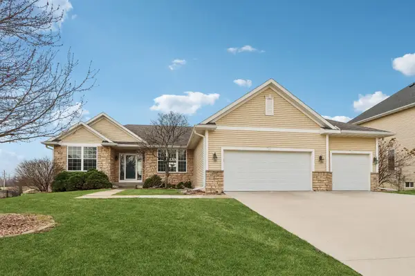 8832 Kingman Drive, West Des Moines, IA 50266