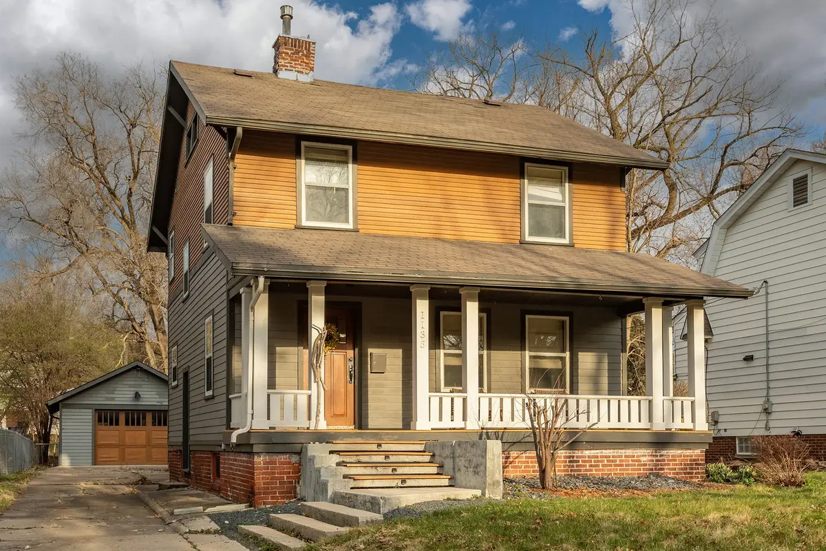 1135 46th Street, Des Moines, IA 50311 - #1