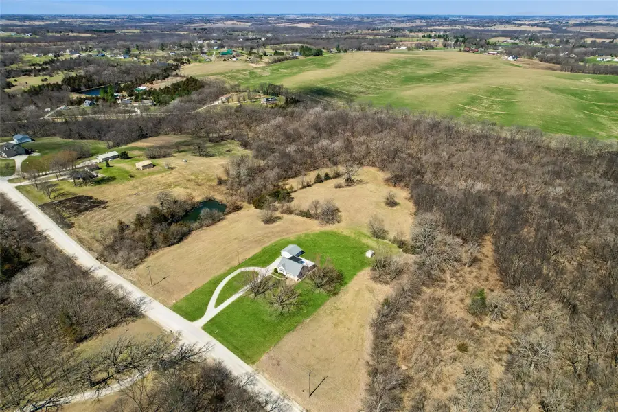 5867 Gear Street, Prole, IA 50229 - #3