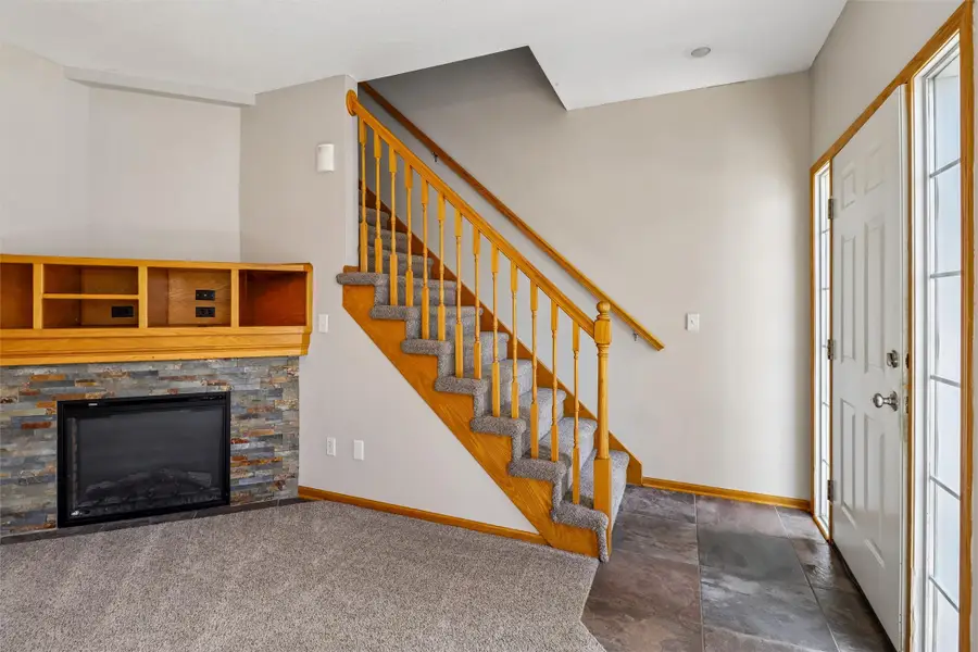 1240 S 52nd Street #507, West Des Moines, IA 50265 - #2