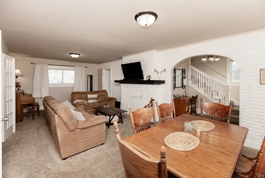 4650 Hubbell Avenue, Des Moines, IA 50317 - #3