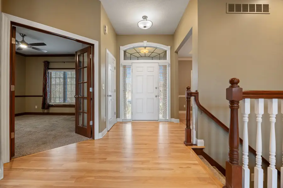 15922 Hammontree Drive, Urbandale, IA 50323 - #2