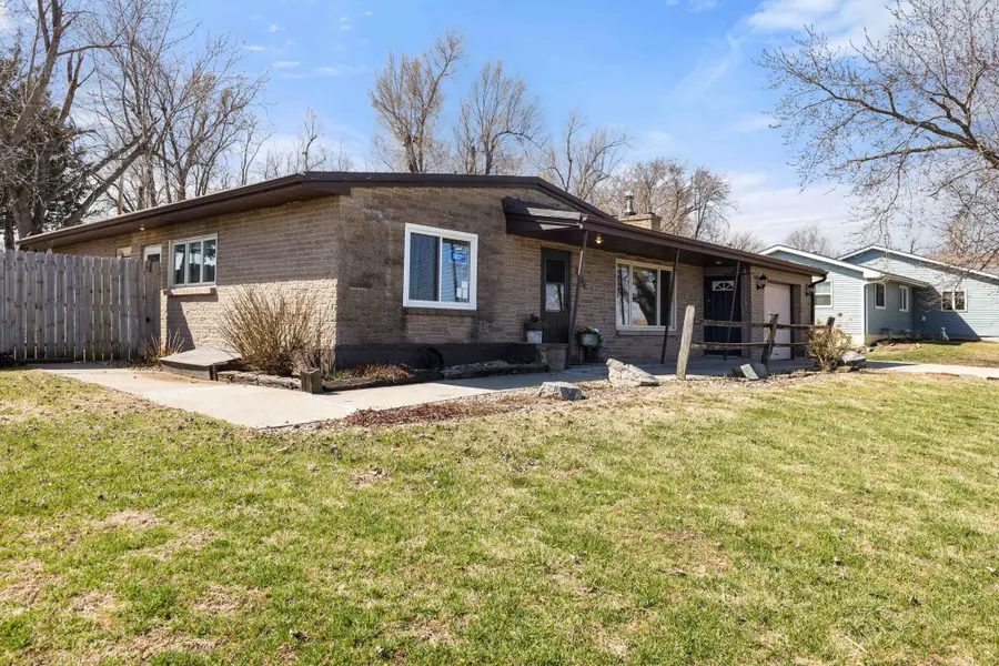 2604 Hilltop Drive, Marshalltown, IA 50158 - #3