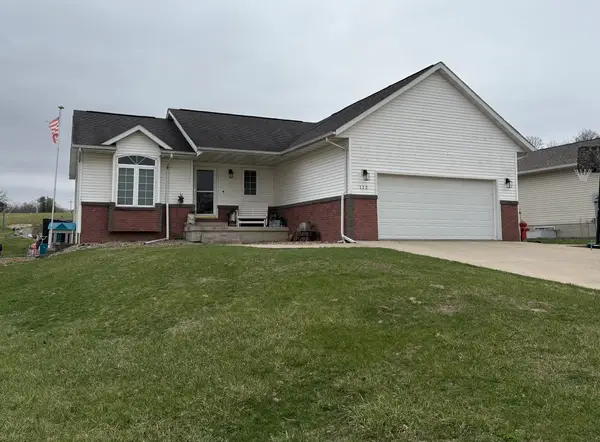 112 Court Street, Victor, IA 52347