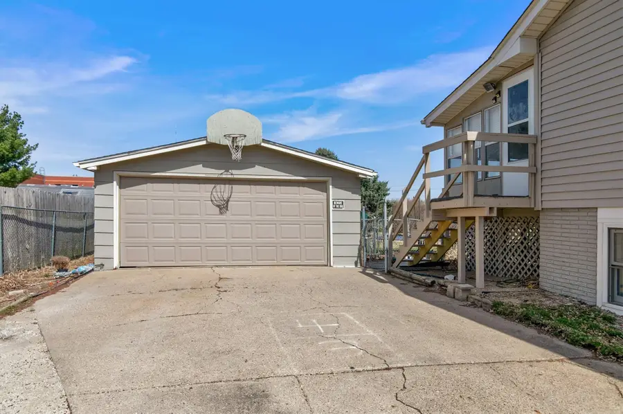 1113 Gordon Avenue, Norwalk, IA 50211 - #2