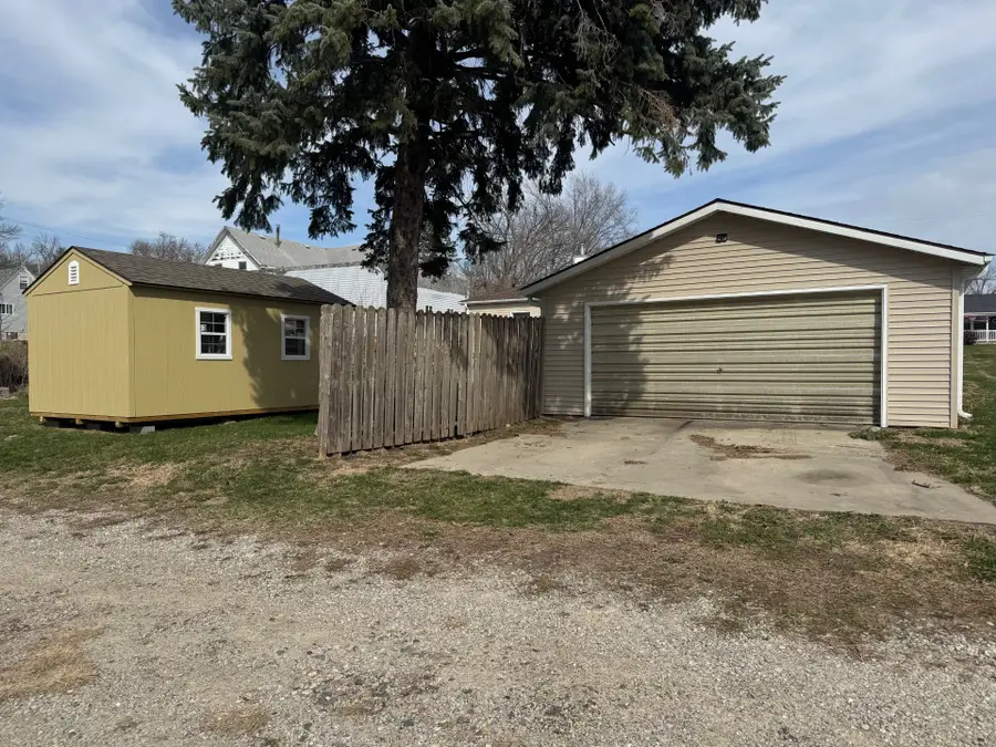 417 Water Street, Kellogg, IA 50135 - #3