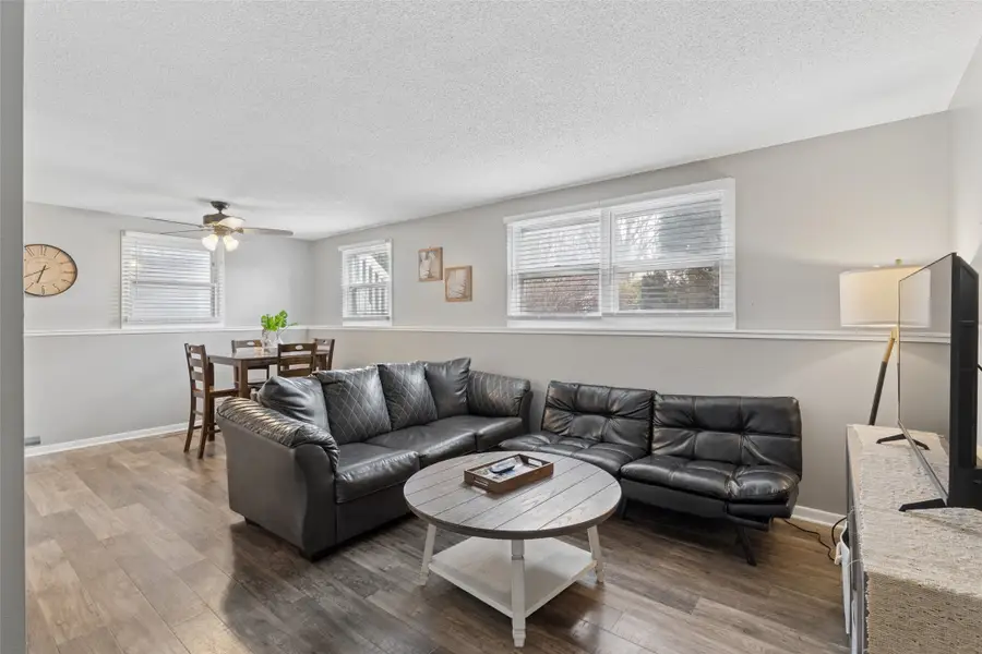 2 Country Lane #1, Mason City, IA 50401 - #3