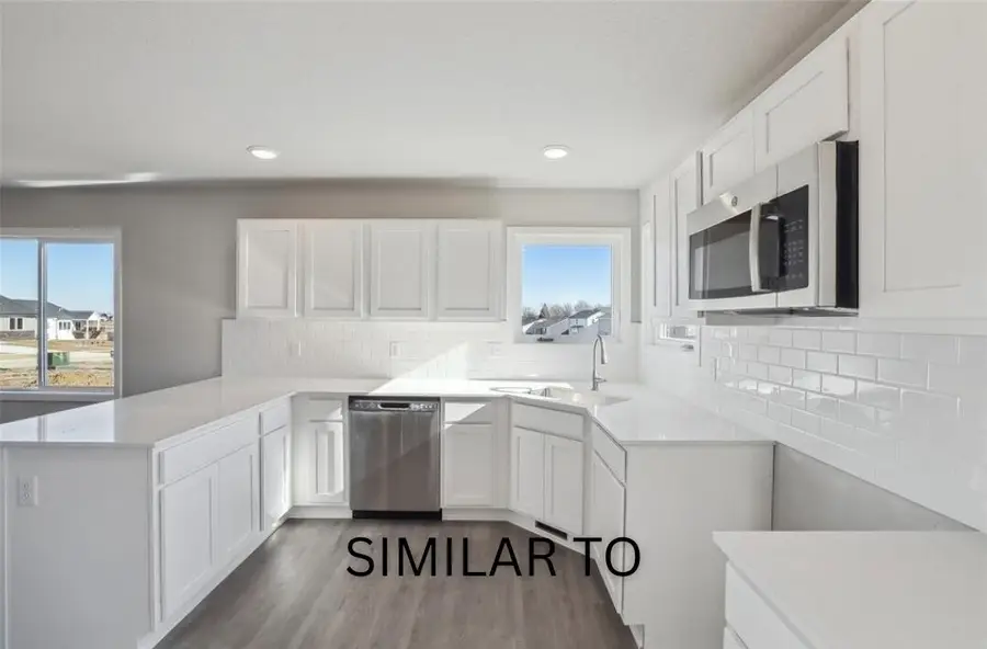 200 S Walnut Drive, Norwalk, IA 50211 - #3