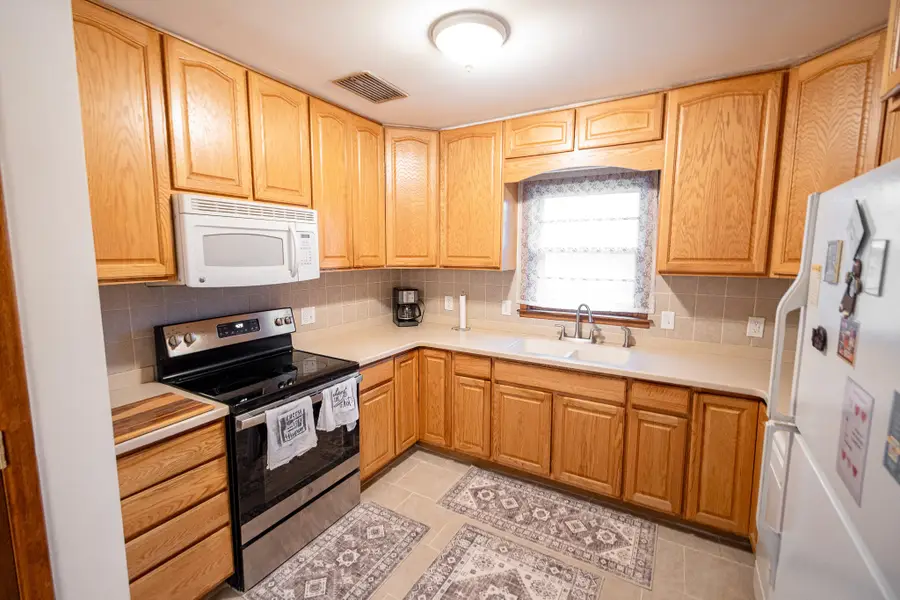 1417 62nd Street, Des Moines, IA 50311 - #2