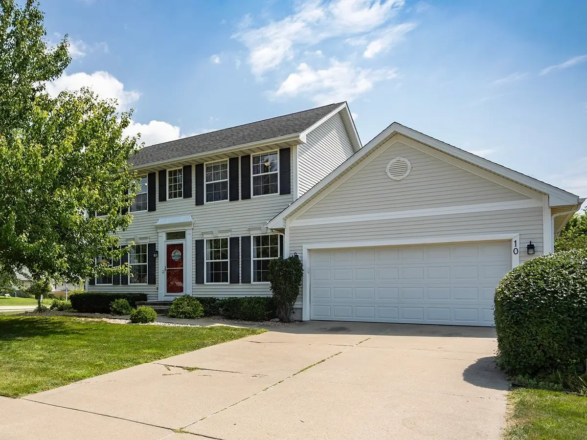 10 Marshall Drive, Waukee, IA 50263 - #1
