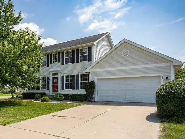 10 Marshall Drive, Waukee, IA 50263