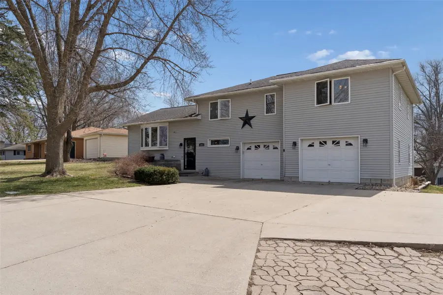 201 Fairway Drive, Clear Lake, IA 50401 - #2