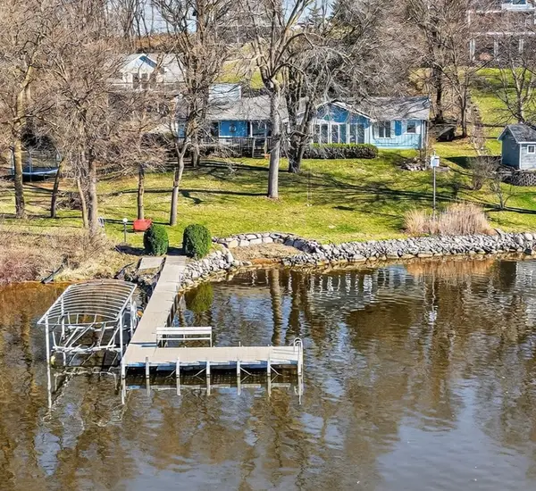 5221 Panorama Point, Panora, IA 50216